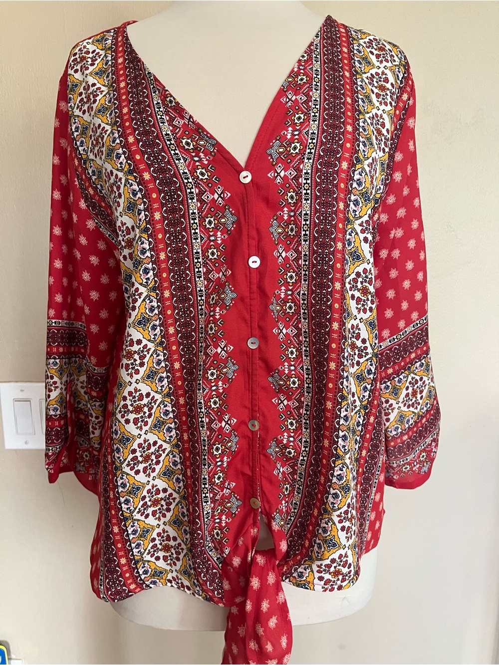 West Kei Red Paisley Button-Front Tie-Hem Blouse